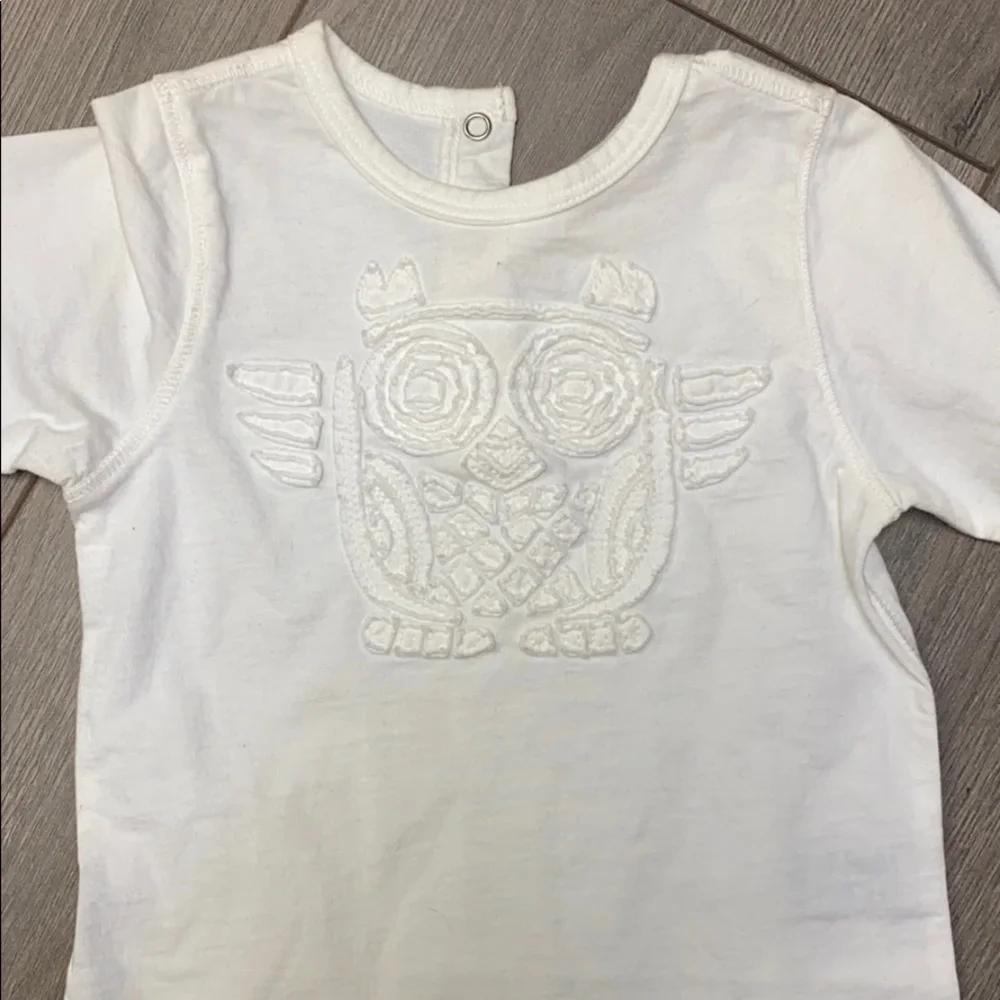 Taille O | Baby White Owl Tee Shirt Size 6 Months